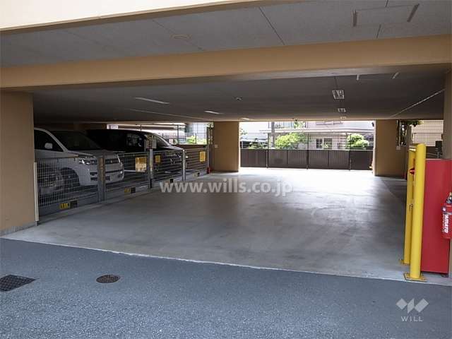 敷地内駐車場（機械式）
