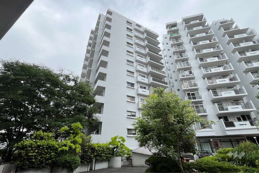 マンション雅叙苑1号棟（品川区）の外観（南東側から）