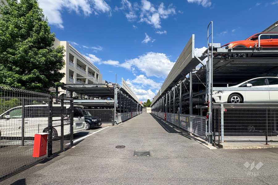敷地内駐車場（機械式）