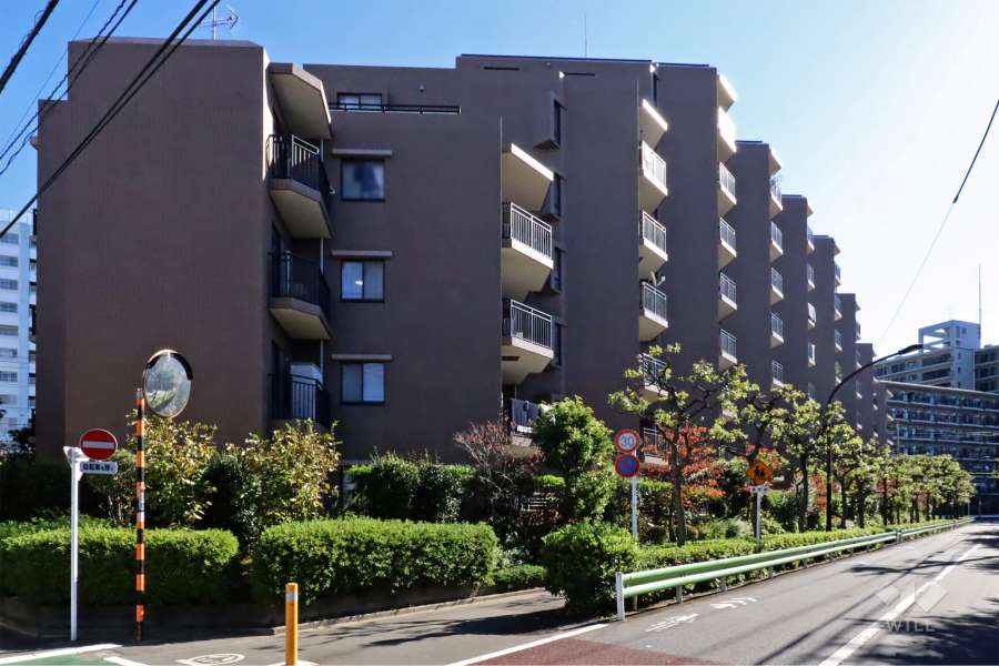 東急ドエルアルス多摩川イーストサイドの外観（北西側から）