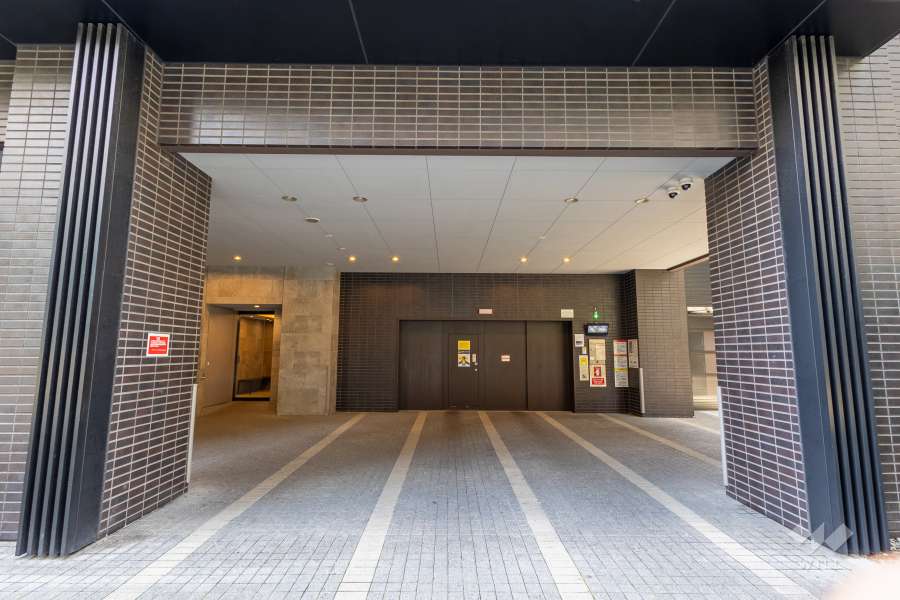 駐車場の出入り口