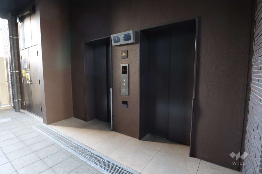駐輪用エレベーターの出入り口