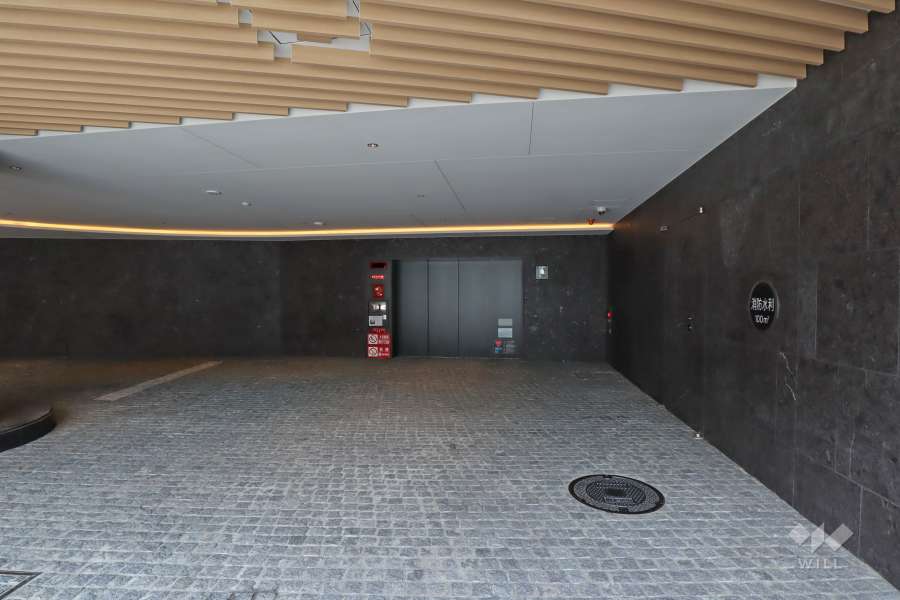 敷地内駐車場（屋内機械式）