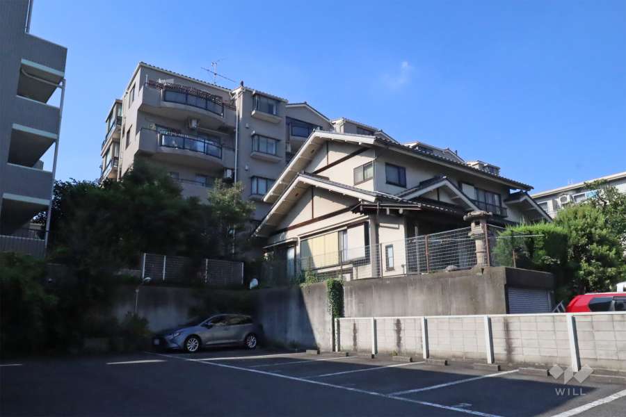 ルジェンテリベル宮崎台の外観(南西側から)