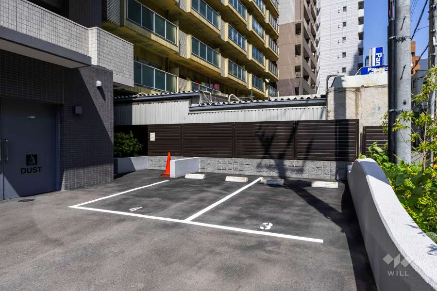 敷地内駐車場（屋外平面式）