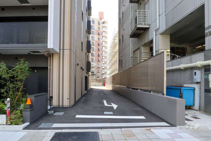 駐車場の出入口