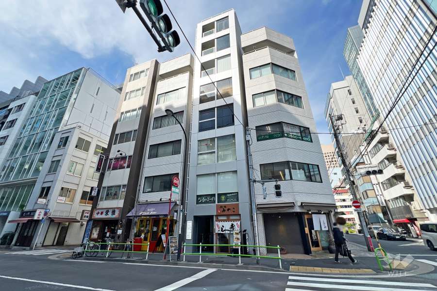 ACN虎ノ門ビルの外観（南東側から）