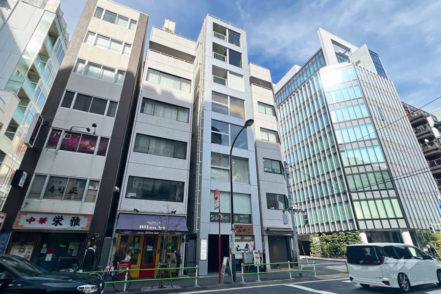 ACN虎ノ門ビルの外観（南西側から）