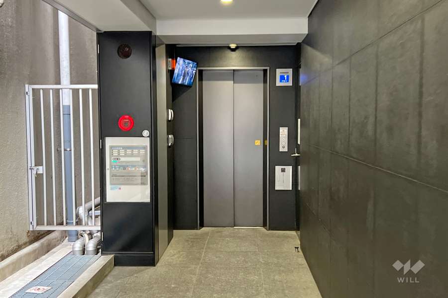 エントランスホール