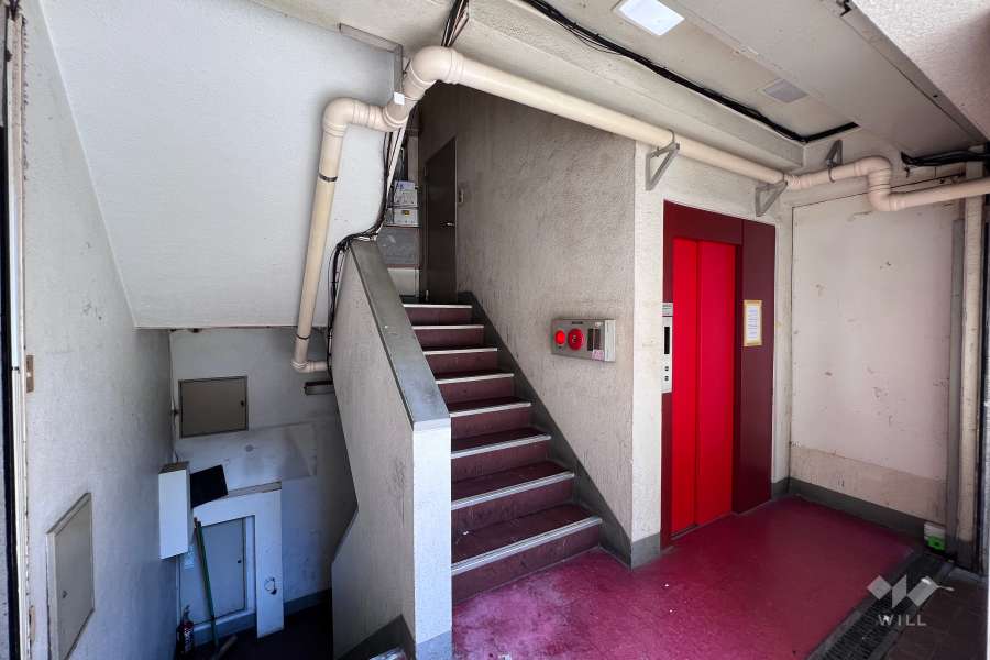 エントランスホール