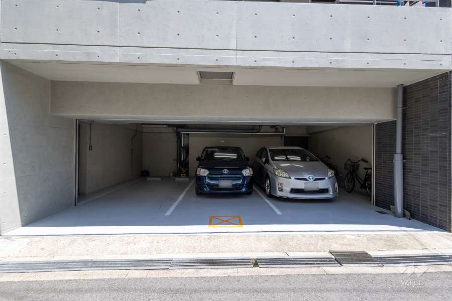 敷地内駐車場（屋内平面式）