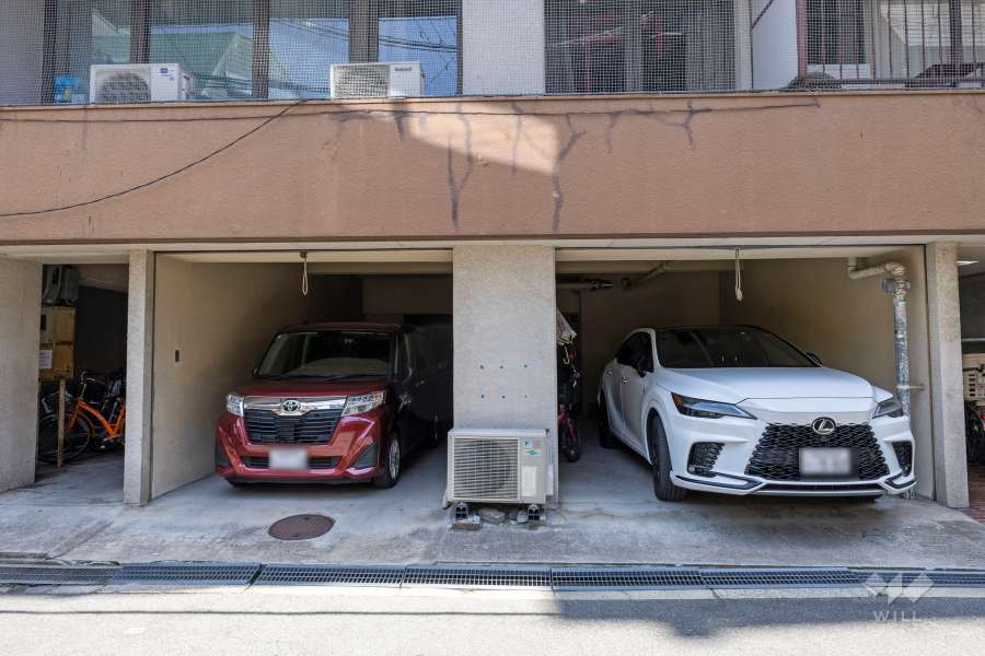 敷地内駐車場（屋内平面式）