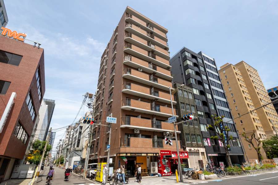 長堀橋シティハイツの外観（南西側から）
