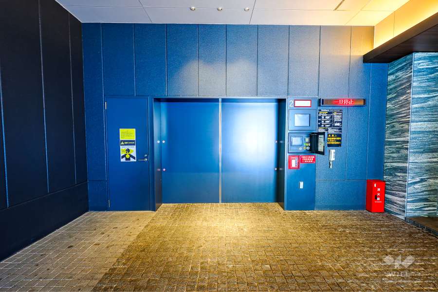 敷地内駐車場（タワー式立体）