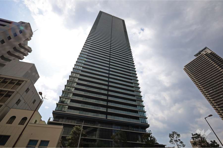 ザ・パークハウス中之島タワーの外観（南西側から）