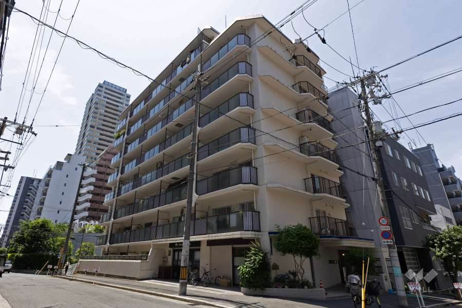 サニーハウス谷町の外観（北東側から）