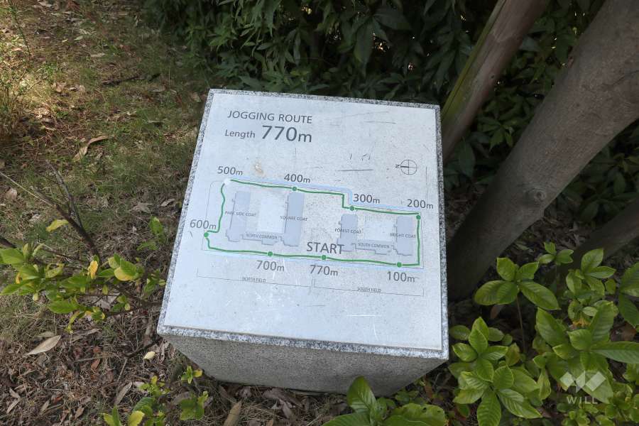 敷地を1周するジョギングルートがあります。