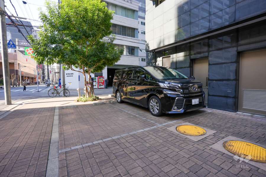 敷地内駐車場（屋外平面式）