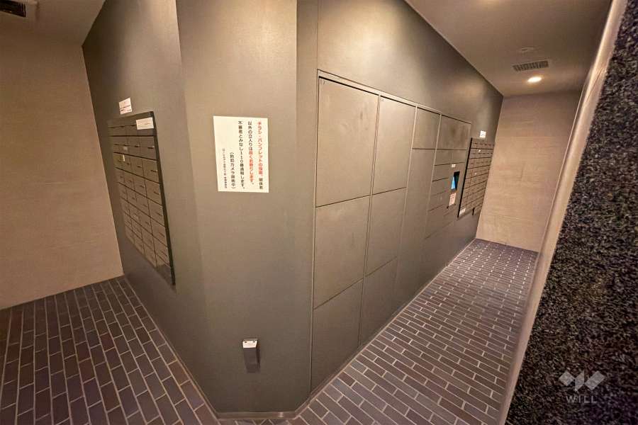 宅配ボックスと共用ポスト