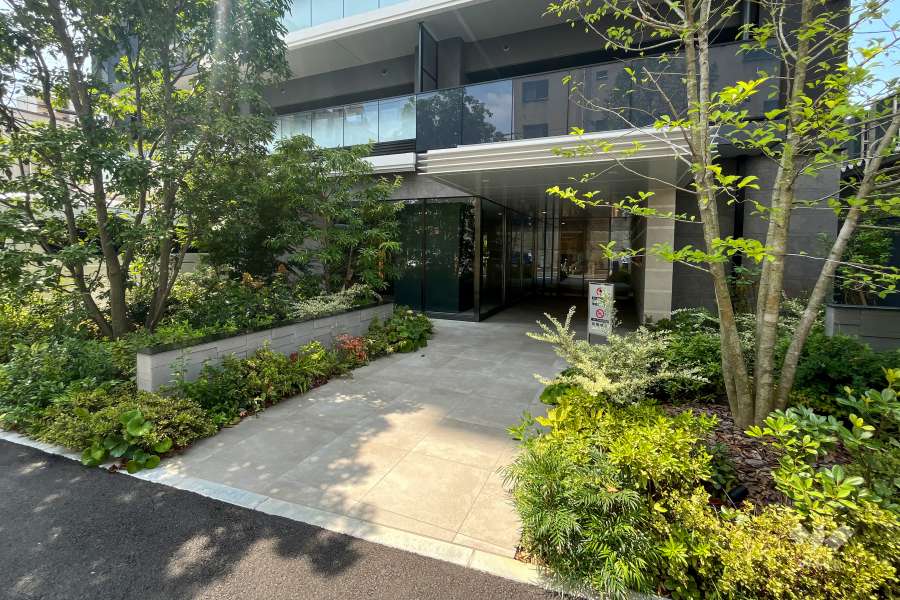 エントランスアプローチ