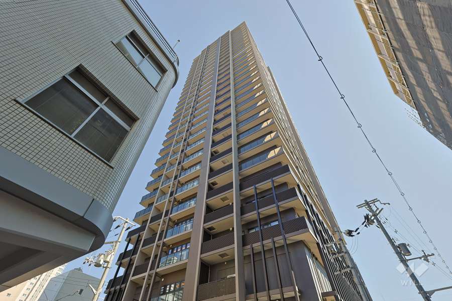 シエリアタワー大阪福島の外観（北西側から）