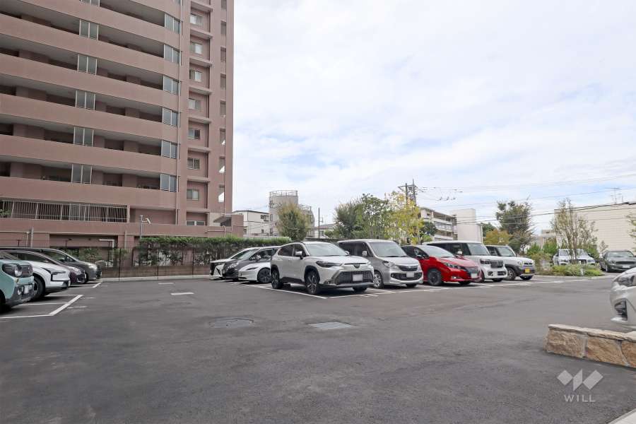 敷地内駐車場（屋外平面式）