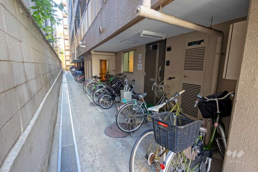 駐輪場