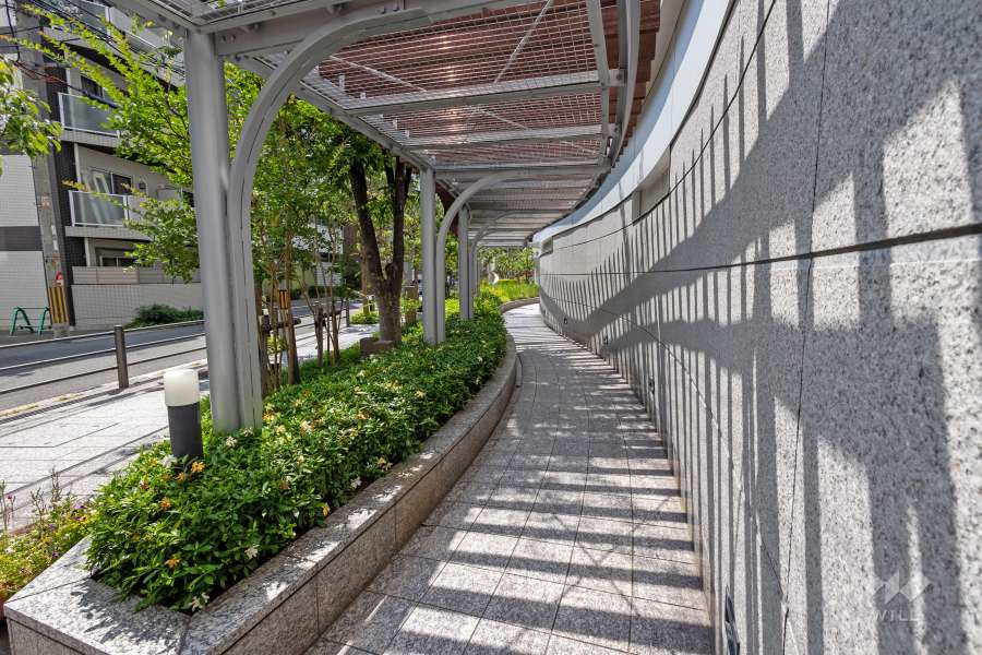 エントランスアプローチ