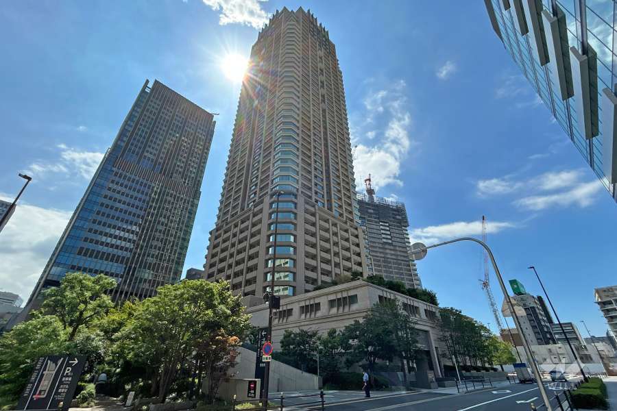 グランフロント大阪オーナーズタワーの外観（北東側から）