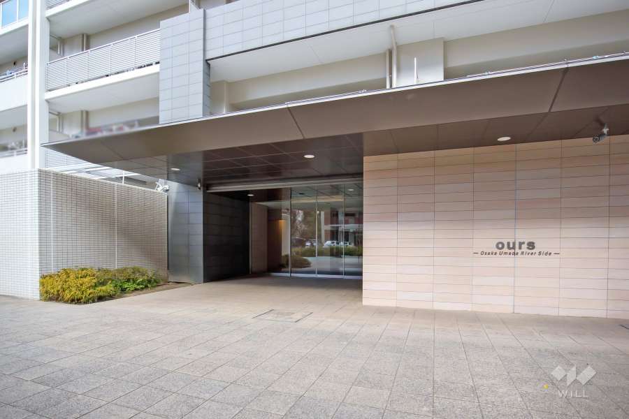 南側のサブエントランス