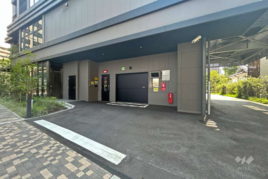 駐車場出入口（機械式立体）