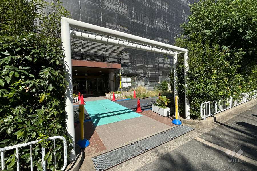 エントランス※2024年10月現在大規模修繕中