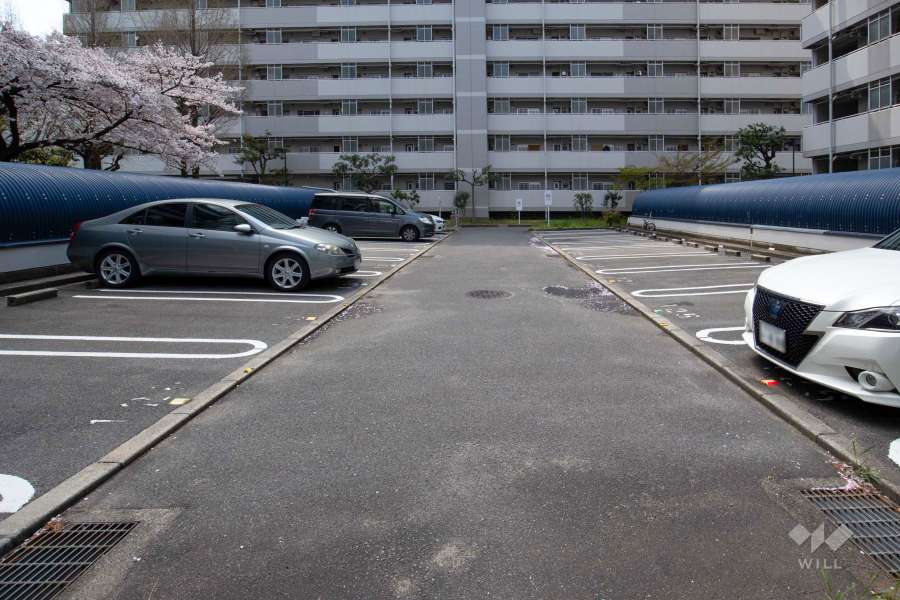 敷地内駐車場（屋外平面式）