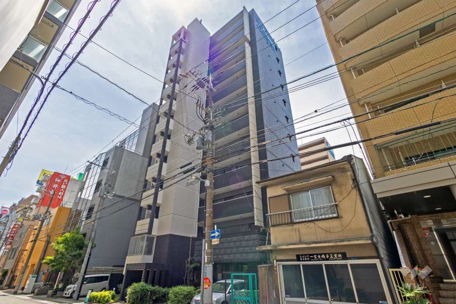 プレサンス松屋町ファステの外観（北東側から）