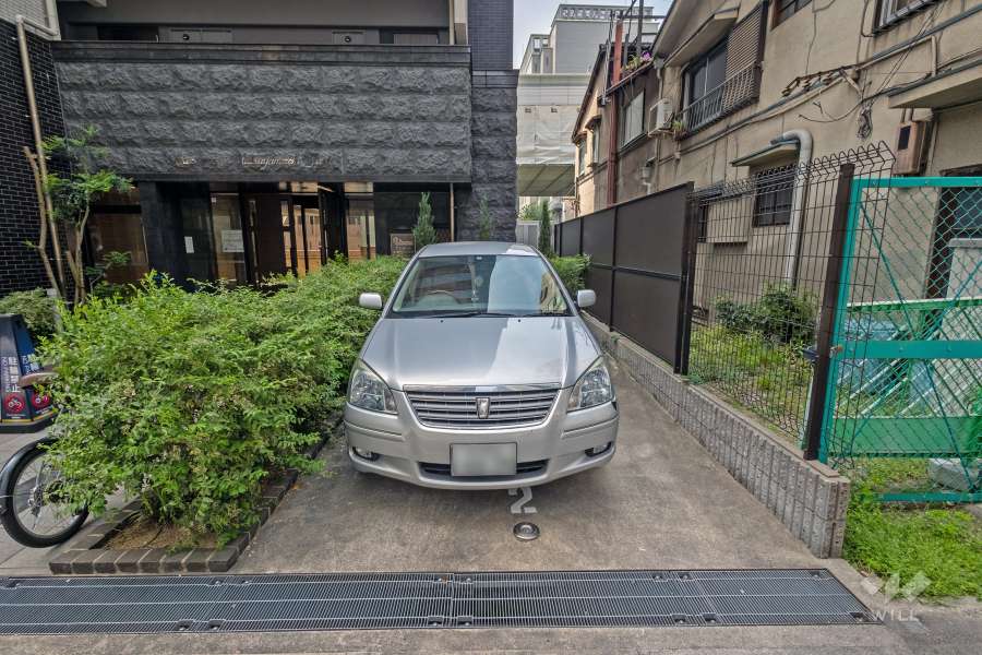 敷地内駐車場（屋外平面式）