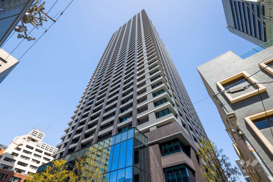 シティータワー大阪本町の外観（南東側から）