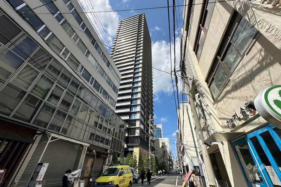 ザ・ファインタワー大阪肥後橋の外観（北東側から）