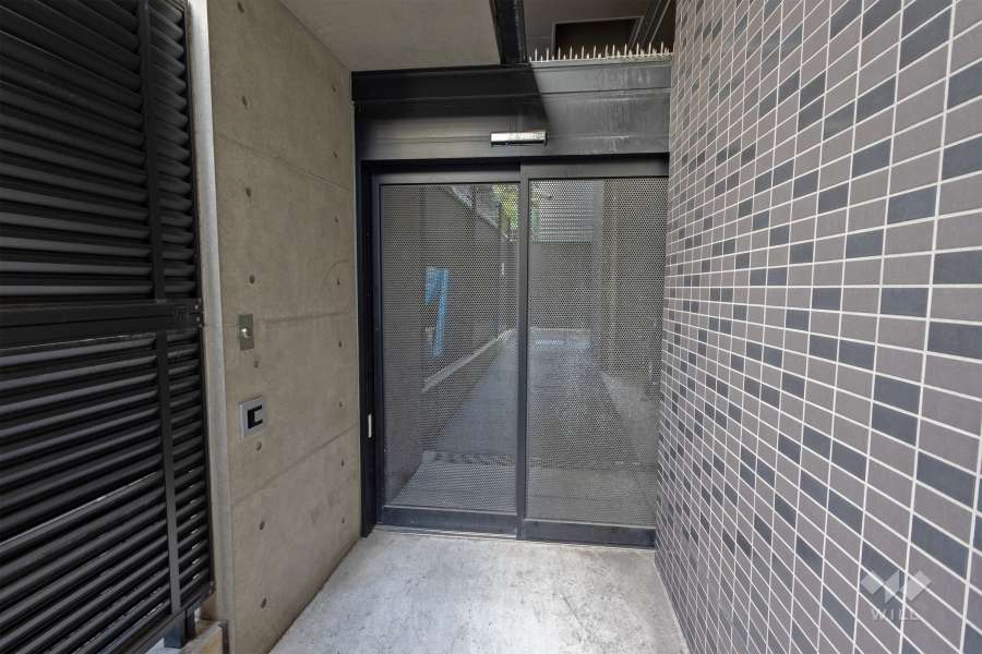 屋内に設けられた駐輪場