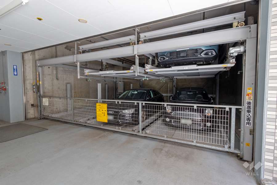 敷地内駐車場（屋内機械式）