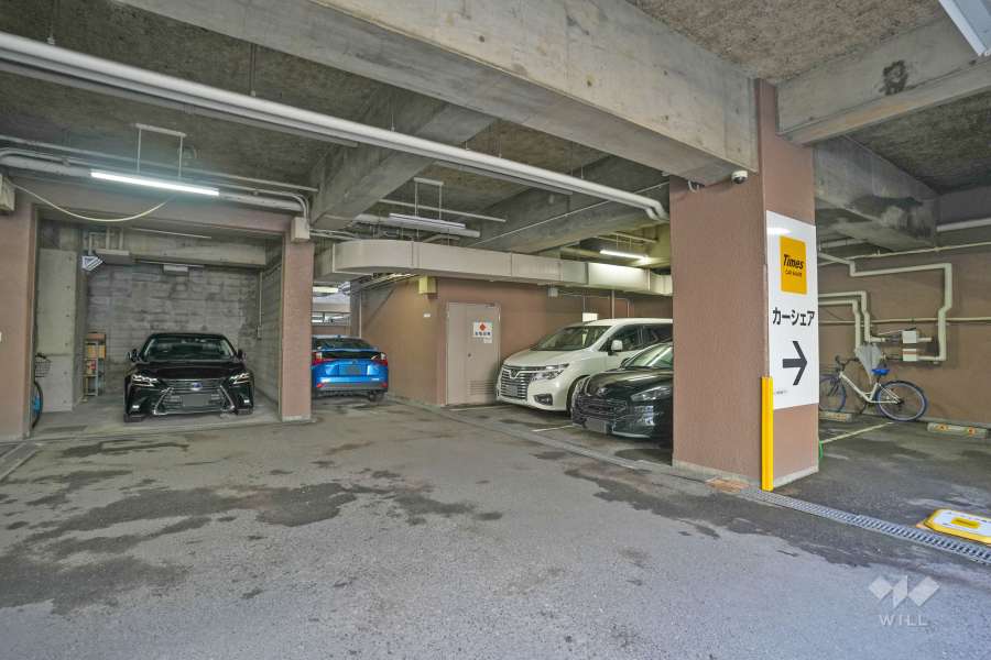 敷地内駐車場（屋内平面式）