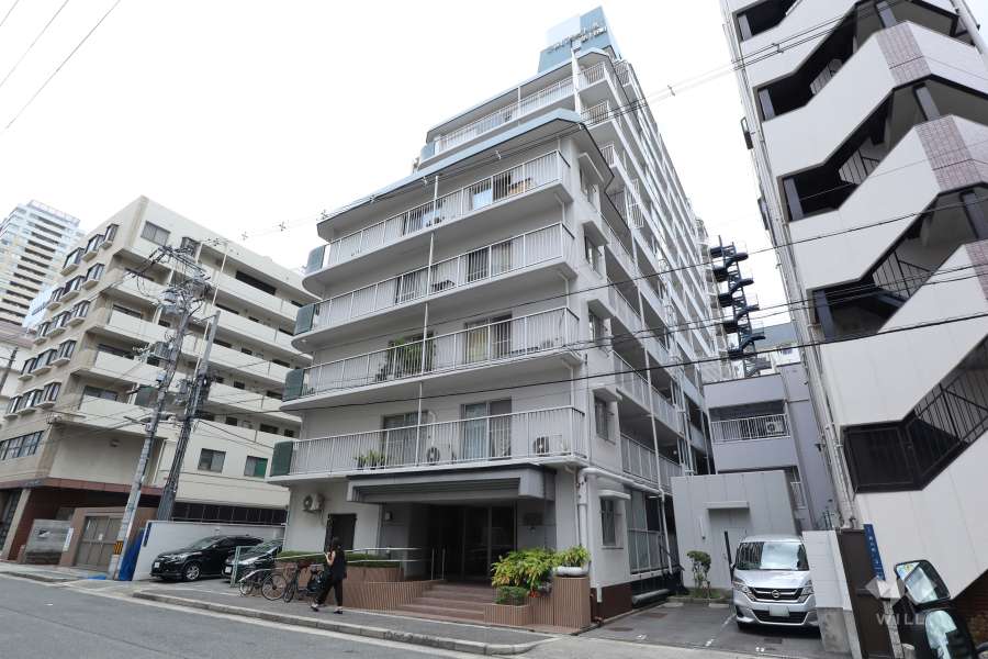 シャルマンコーポ第1谷町の外観（南東側から）