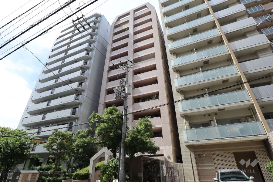 ファミール上町の外観（南東側から）