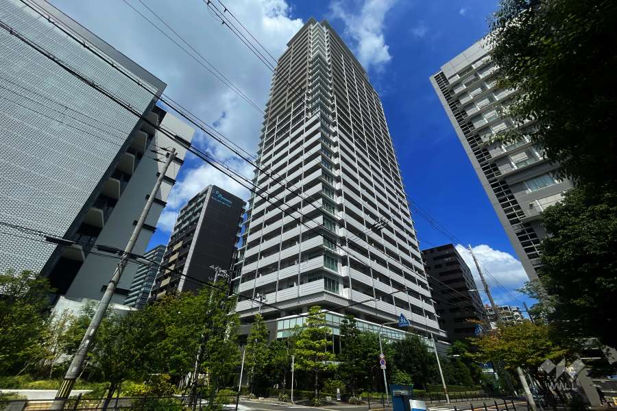 パークタワー梅田の外観(南東側から)