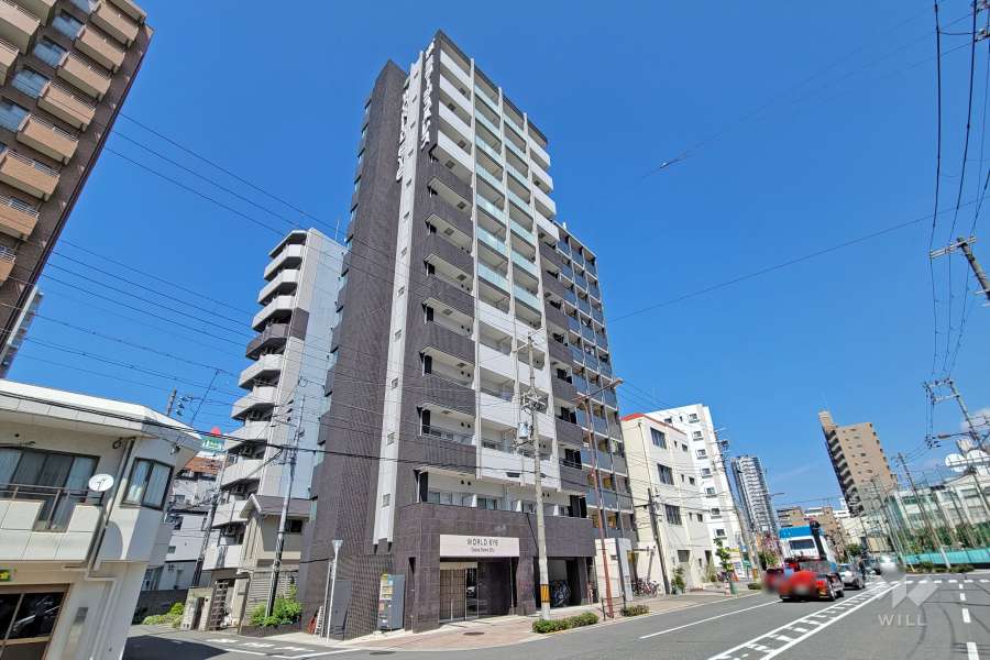 ワールドアイ大阪ドームシティの外観（南西側から）