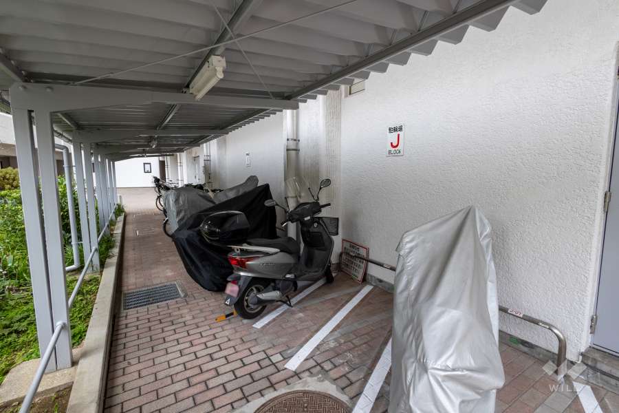 駐輪場・バイク置場（屋根付き）