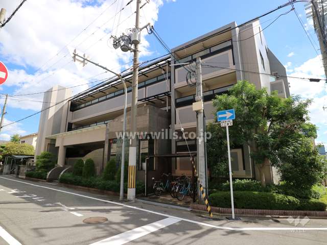 ステイツ豊中中桜塚ヒルズの外観（北西側から）