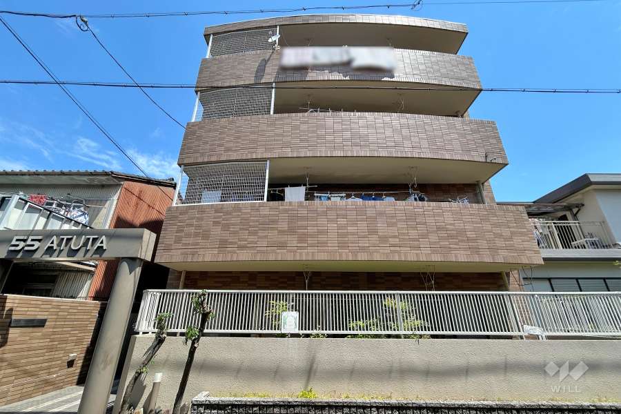 五幸マンション熱田の外観（南側から）