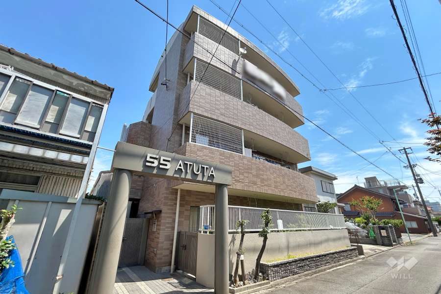 五幸マンション熱田の外観（南西側から）