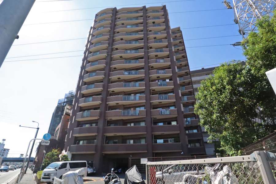 グランシティ川崎ビューステージの外観（東側から）