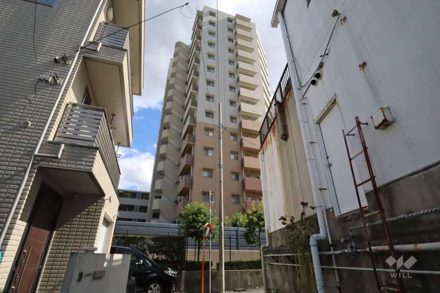 アリュール新川崎の外観(北西側から)